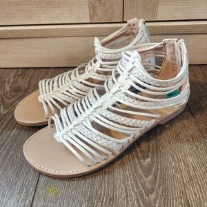 Girls Gladiator Style Sandals Size 4 Zipper-Back Shoes BRAND NEW White‎ Strappy